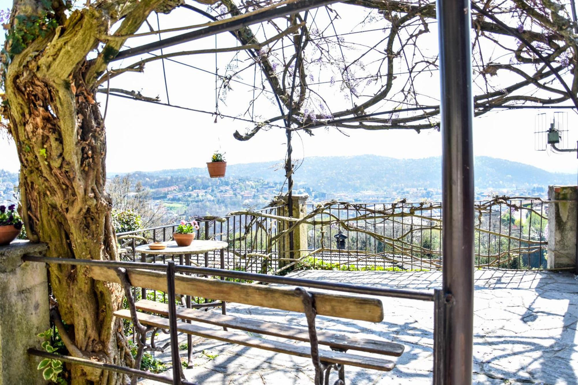 Villa Antonella, App. Vittoria Tavernerio Exterior foto